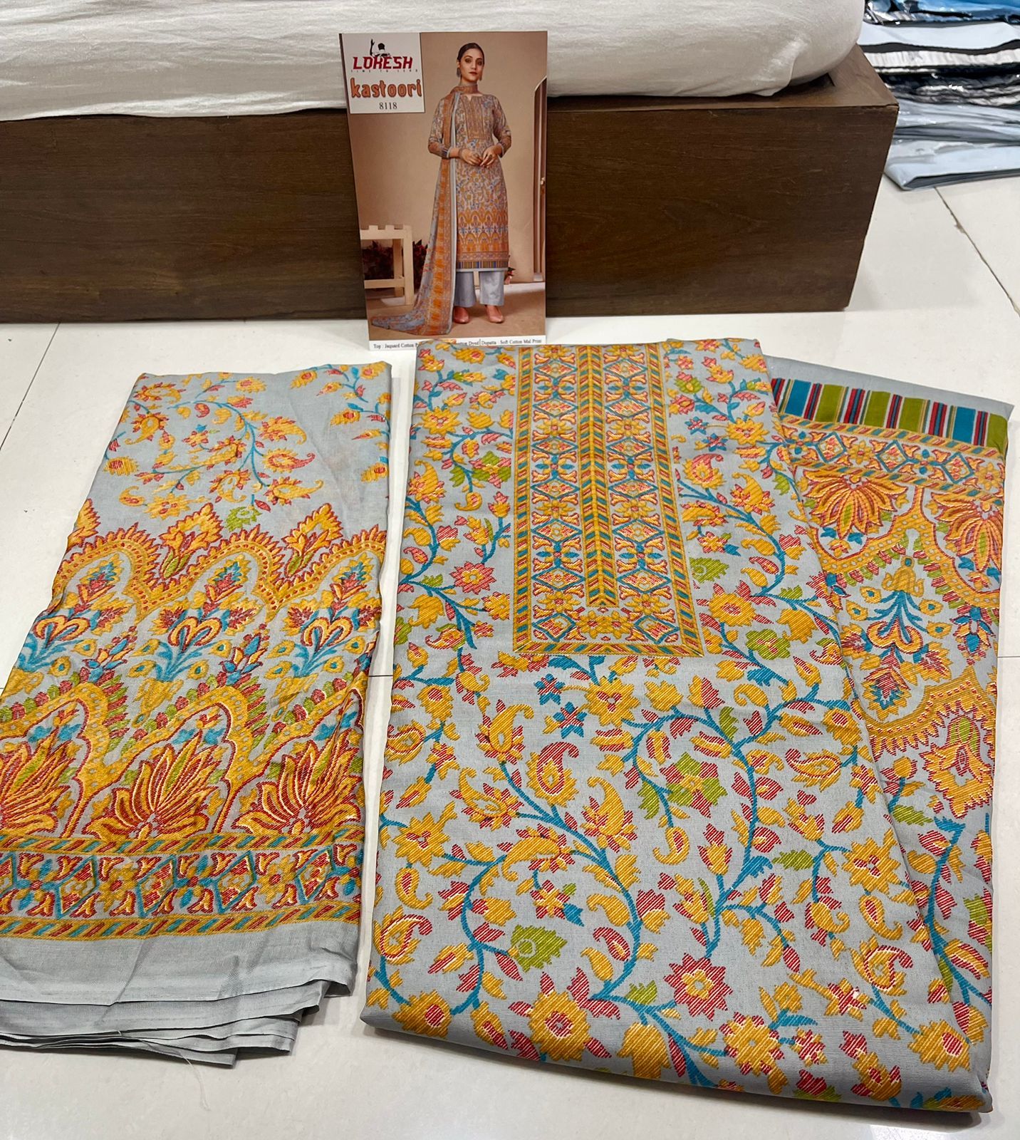 Find Pure kani famous thn of kashmir by Pashmina Shawls and suits blankets  sarees stools near me | Madhapur, Hyderabad, Telangana | Anar B2B Business  App