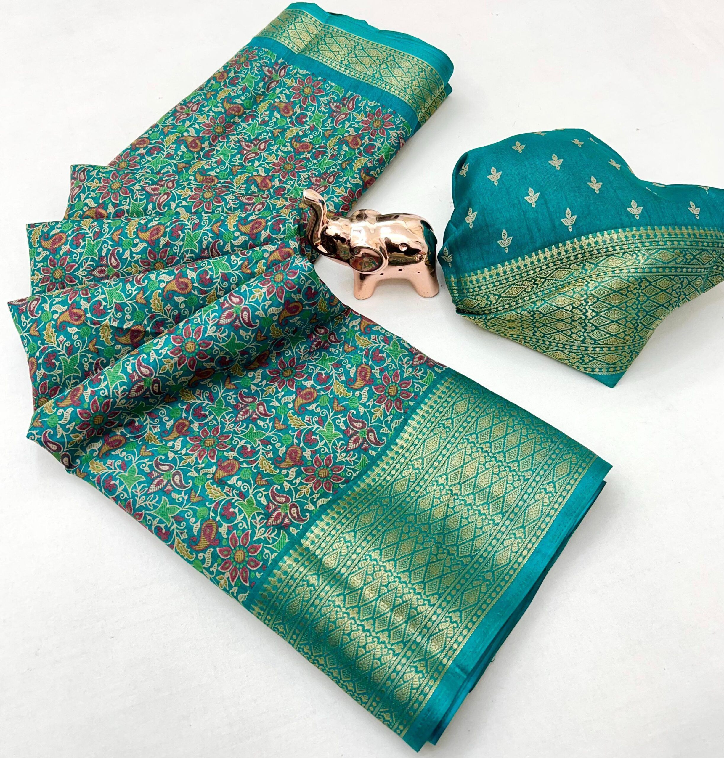 Dolla silk Sarees With Trending Kashmiri Prints (11)