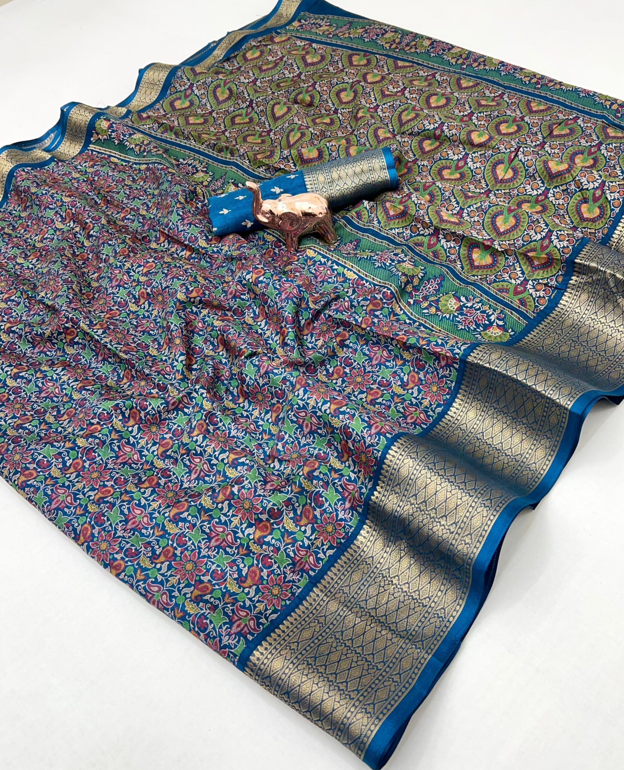 Dolla silk Sarees With Trending Kashmiri Prints (14)