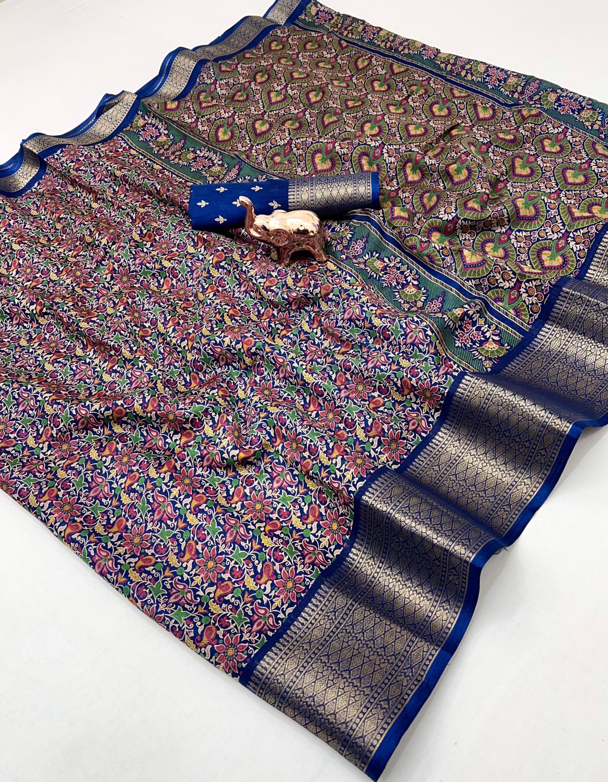 Dolla silk Sarees With Trending Kashmiri Prints (6)