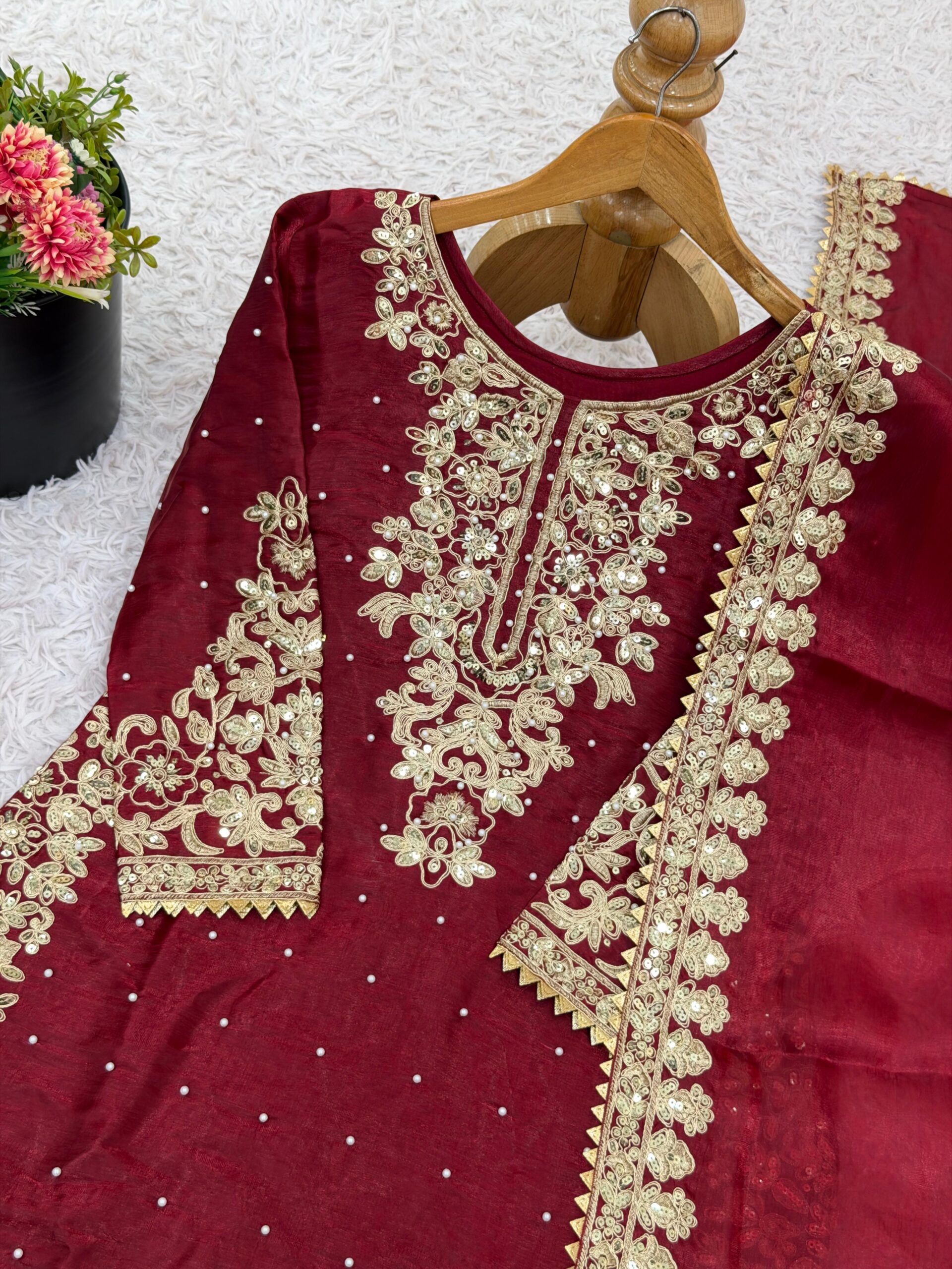 Fully Stitched Ready To Wear Designer Suit (6)