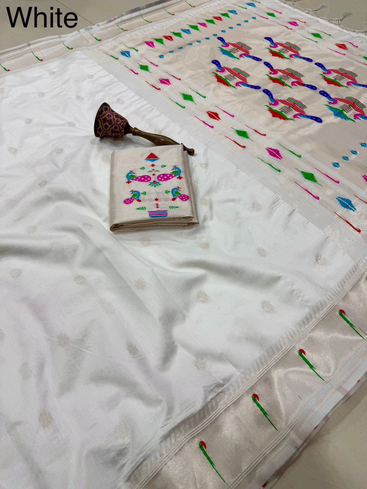 Khadi Raw Silk Weaving Paithani Saree (16)