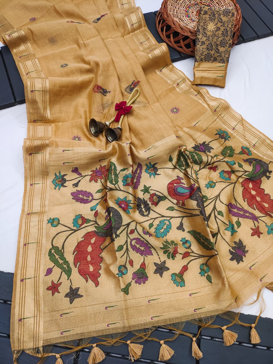 Premium Soft Moga Cotton Paithani Saree (8)