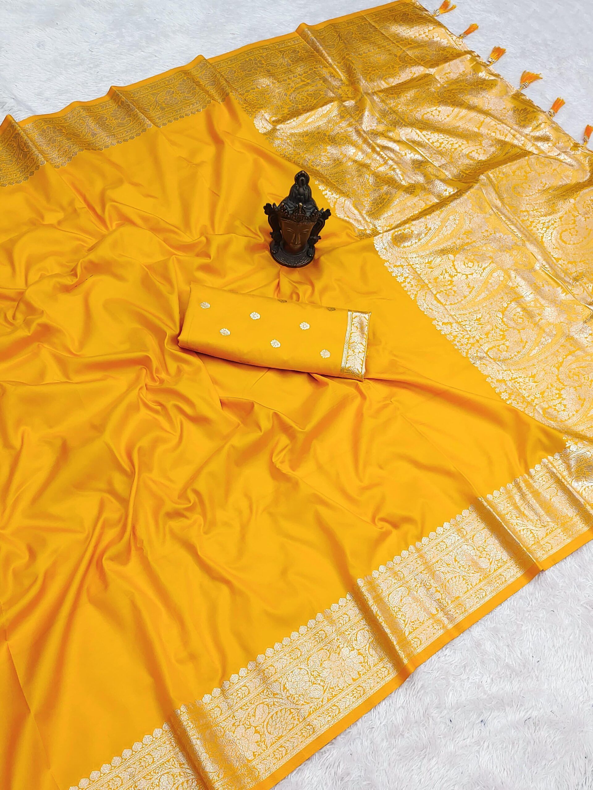 Pure Banarasi Silk Self Weaving Saree ( (1)