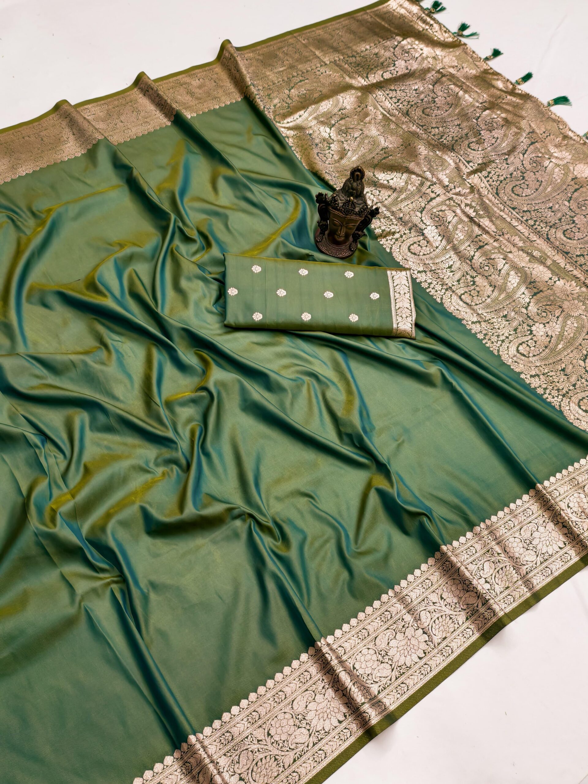 Pure Banarasi Silk Self Weaving Saree ( (15)