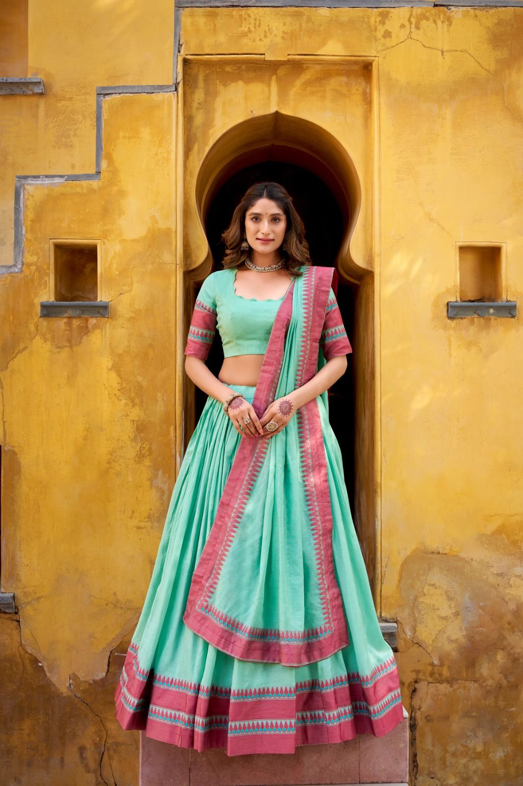 Pure Chanderi Thread Work Lehenga Choli (3)