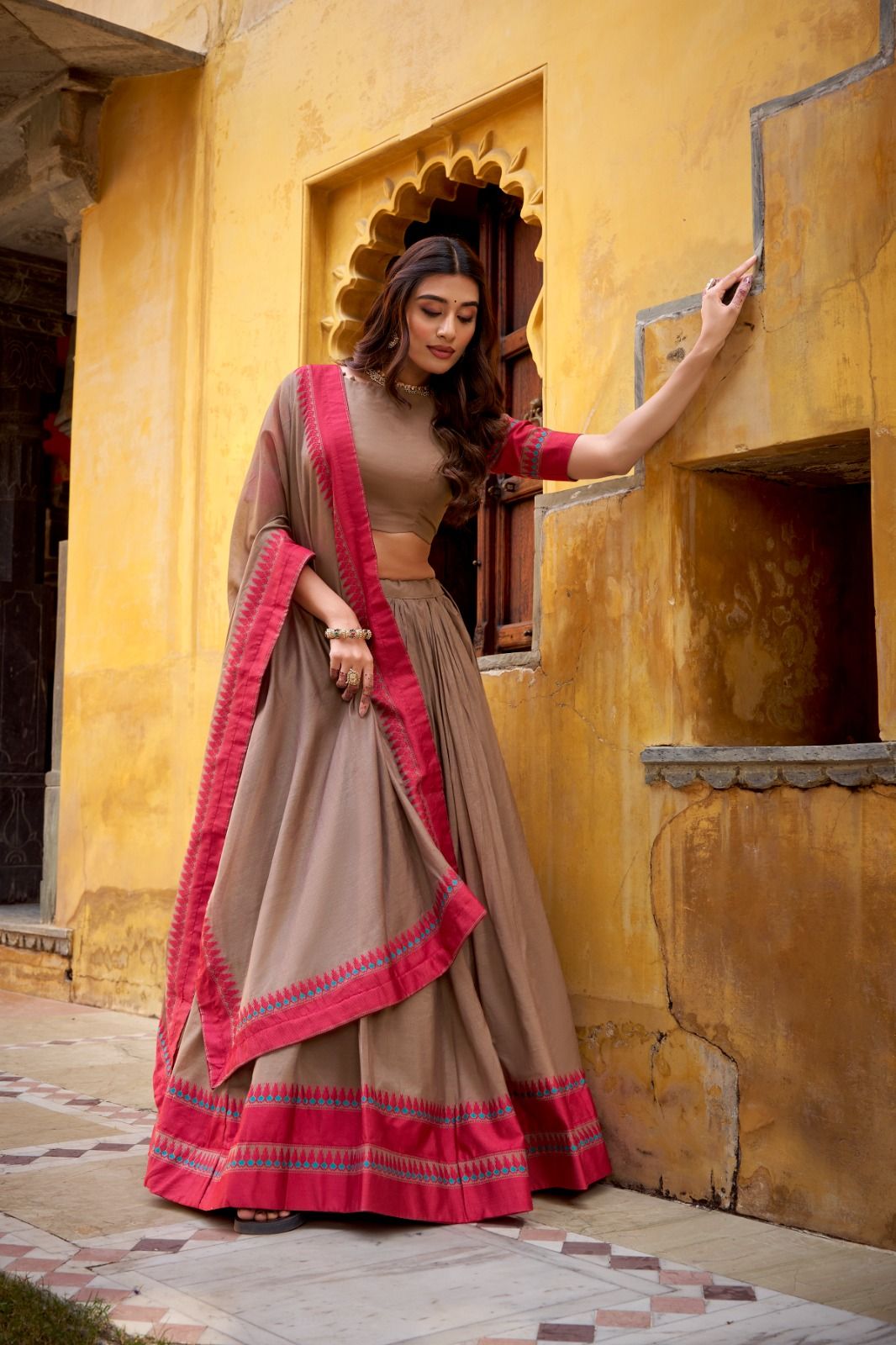 Pure Chanderi Thread Work Lehenga Choli (8)