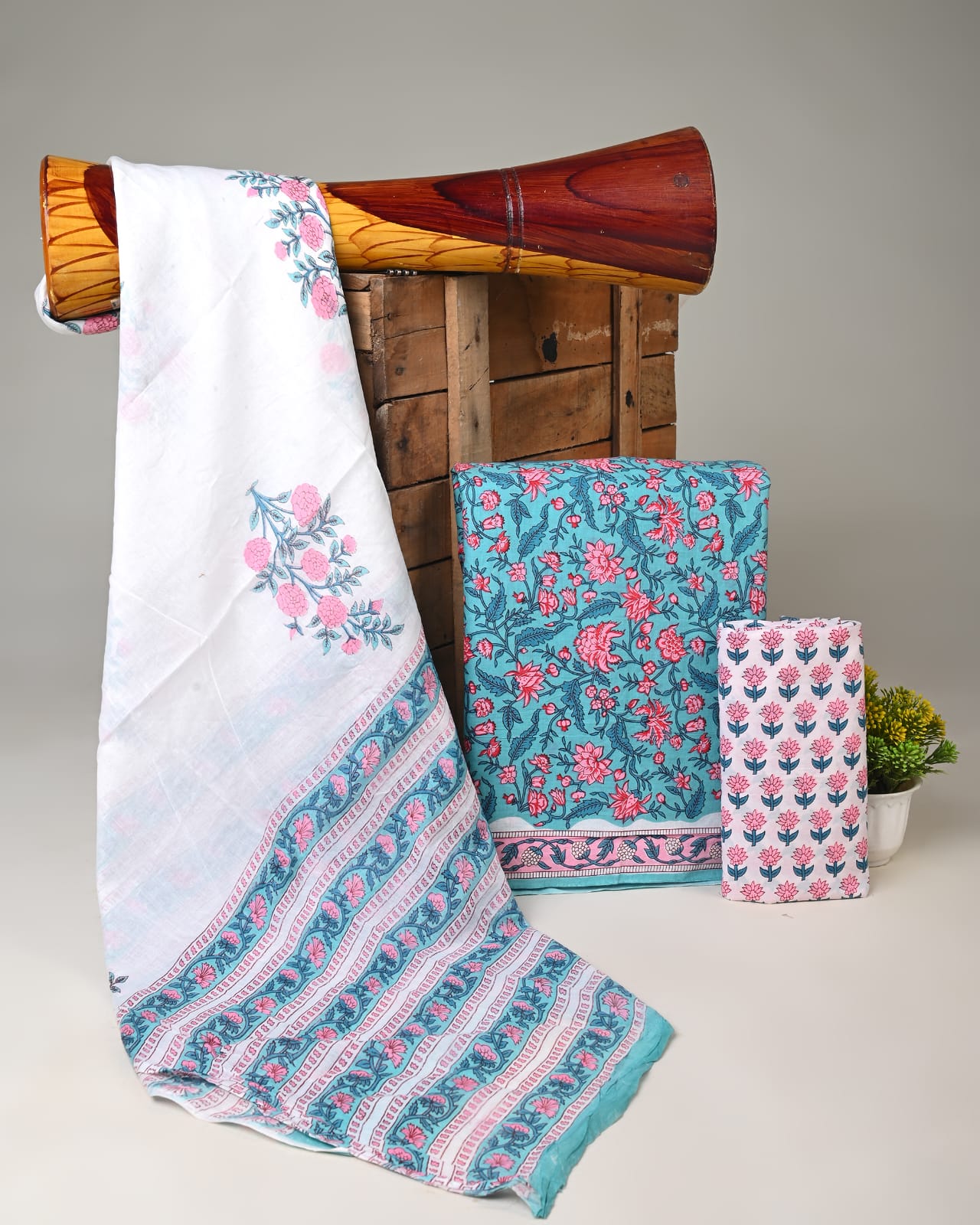 Pure Handblock Printed Jaipuri Suit With Cotton Dupta (2)