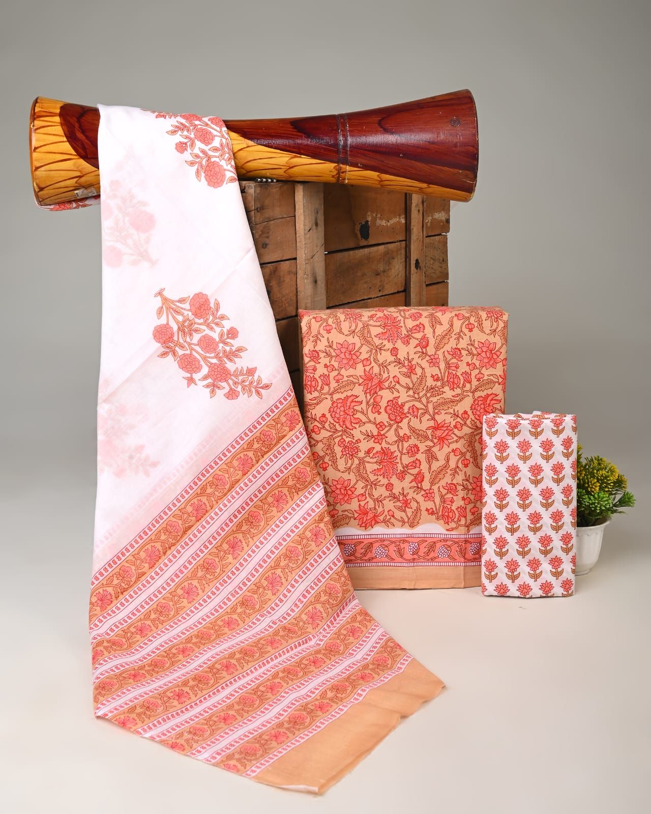 Pure Handblock Printed Jaipuri Suit With Cotton Dupta (4)