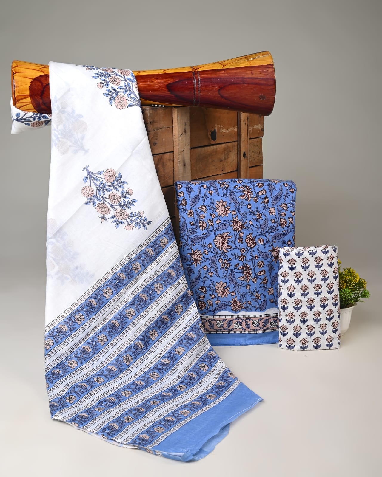 Pure Handblock Printed Jaipuri Suit With Cotton Dupta (5)