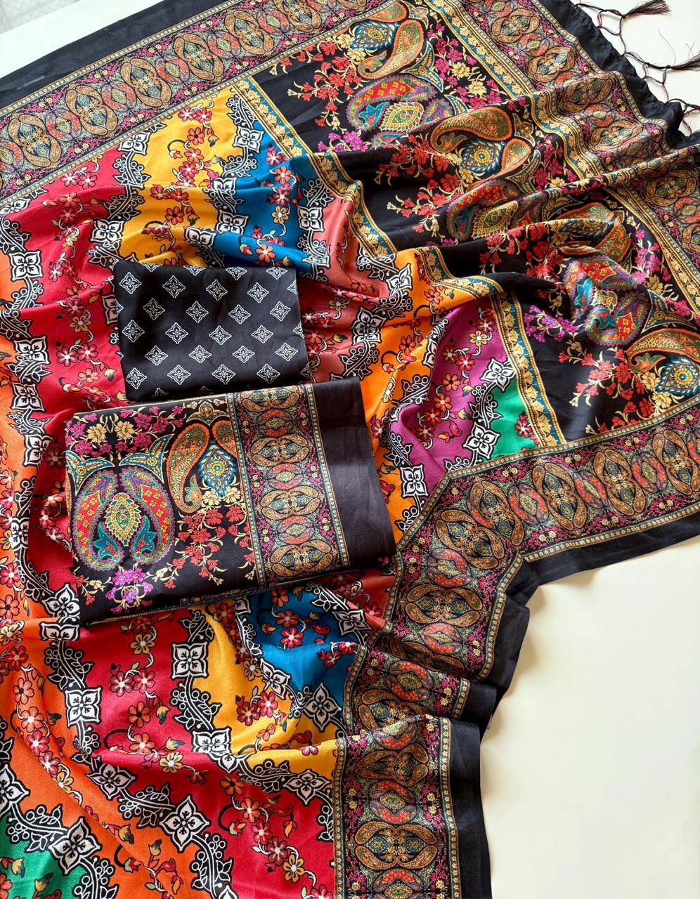 Soft Pashmina Kashmiri Digital Saree (11)