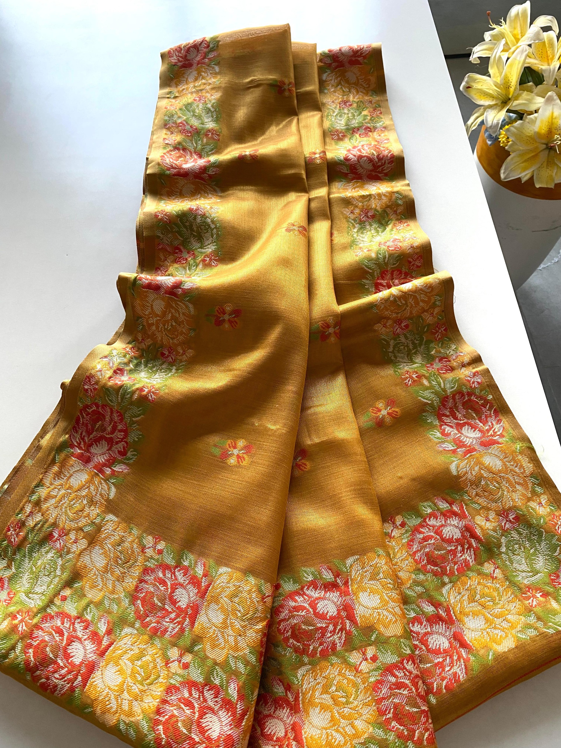 Tissue Silk Jacquard Zari Weaving Saree Wholesale Price (2)