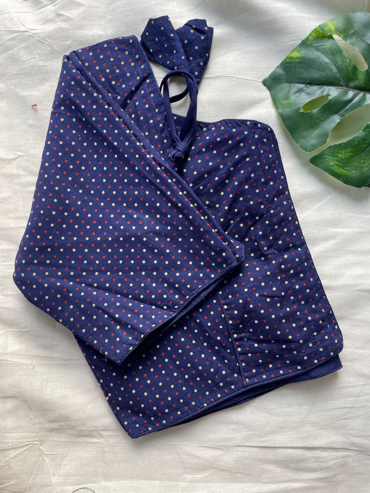 Pure Ajrakh HandBlock Cotton Readymadee blouse Wholesale Price (3)