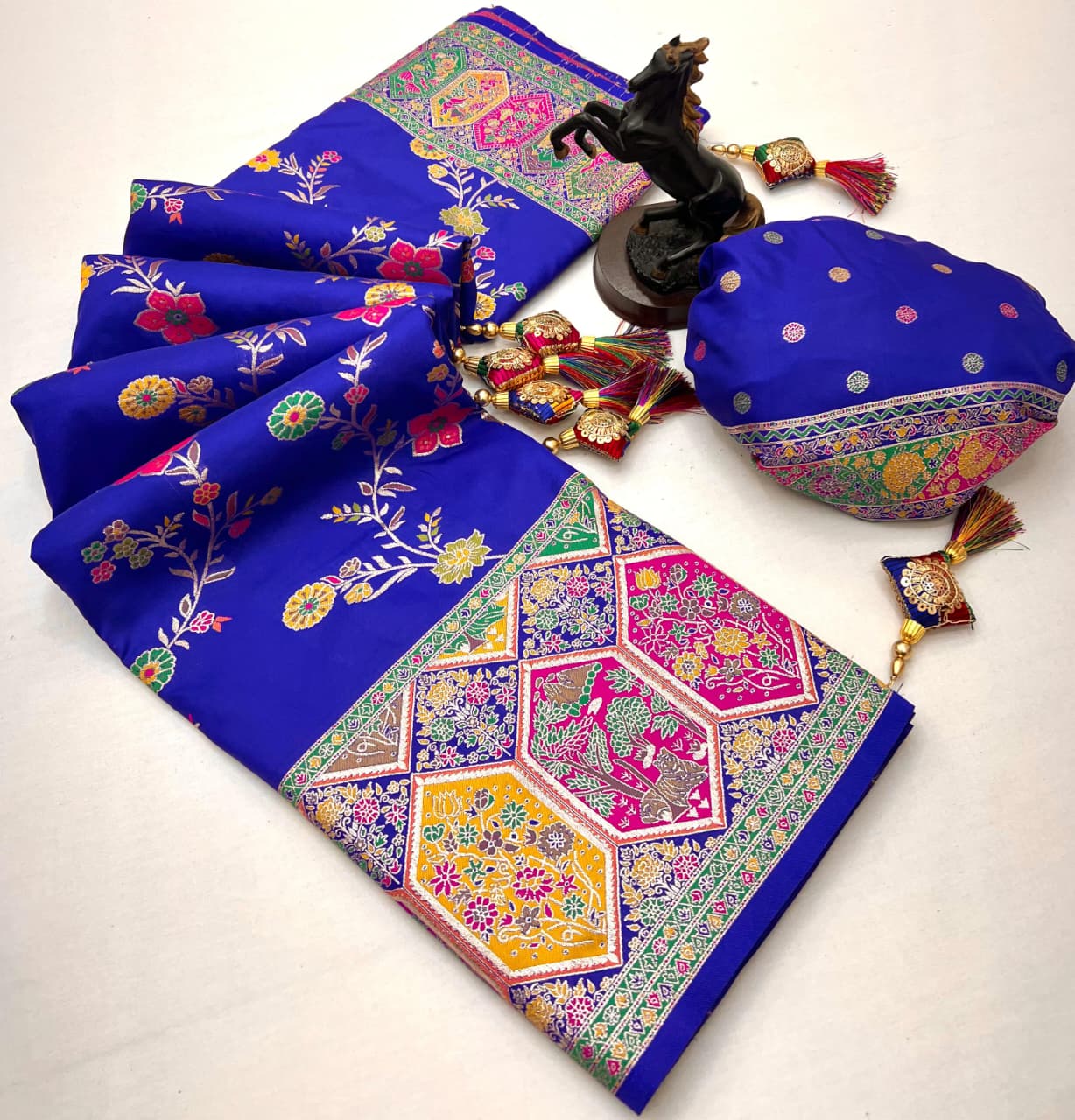 Soft Pashmina Kashmiri Digital Saree Wholesale Price (2)