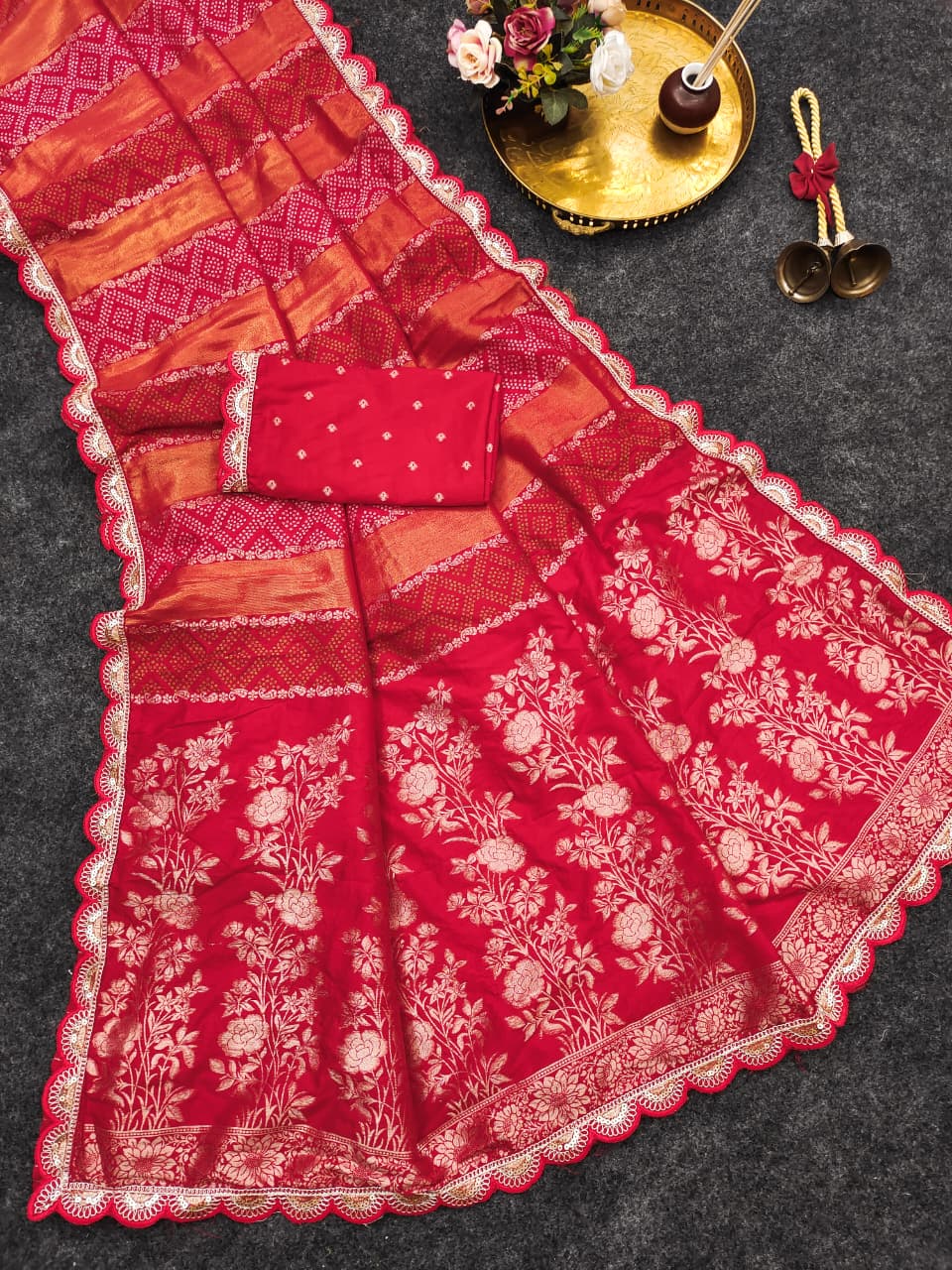 Premium Silk Blend Zari Woven Motifs Saree (1)