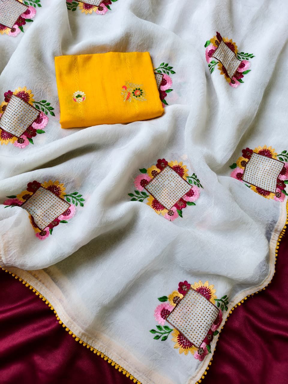 Pure Paper Crush Embroidery Saree (4)