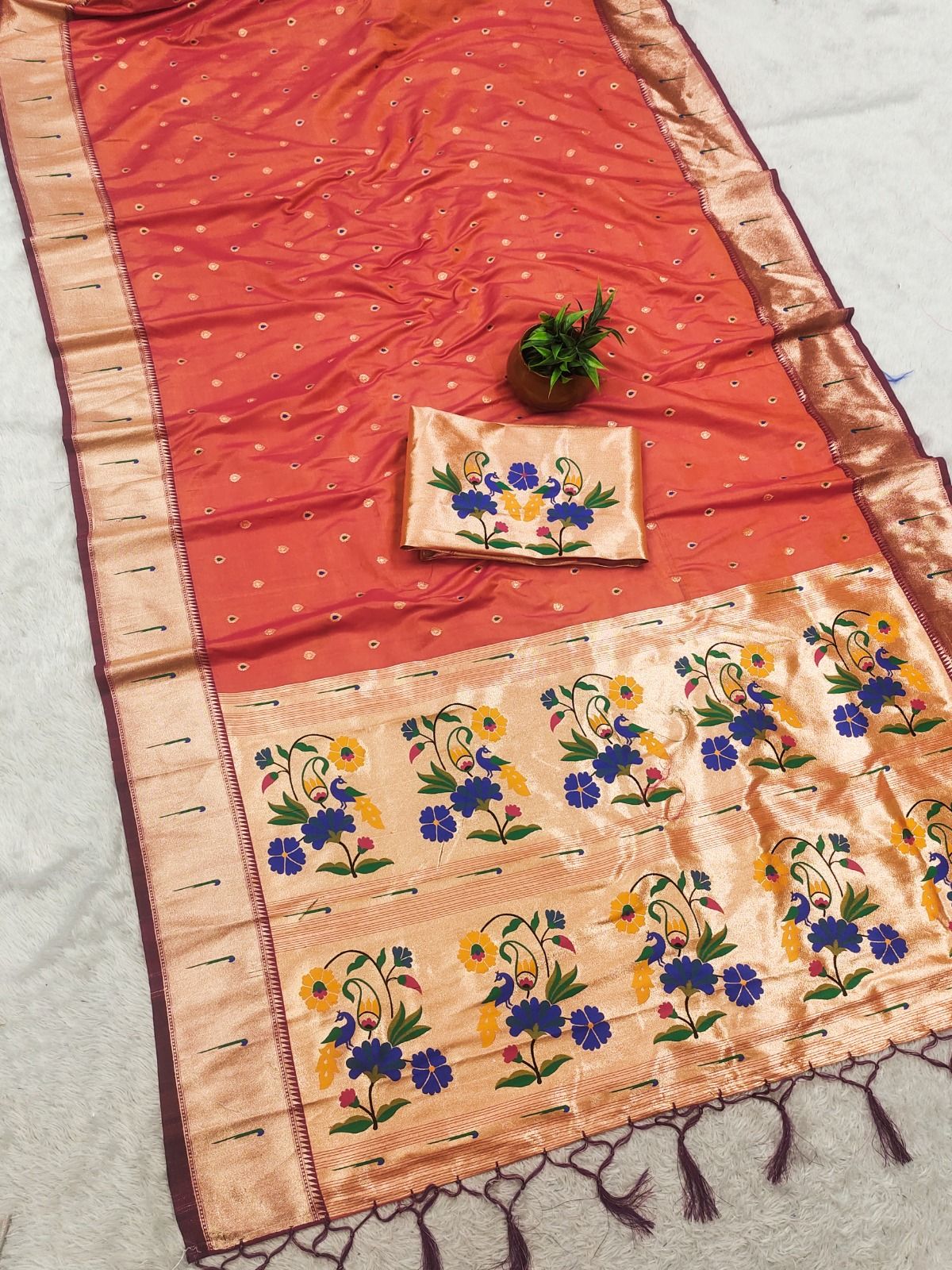 Soft Banarasi Silk Saree All-over butti weaving (1)