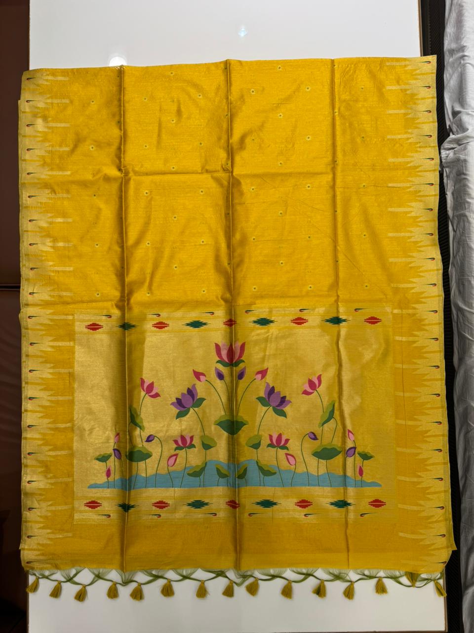 Soft Khadi Raw Silk Weaving Saree Wholesale Price (3)