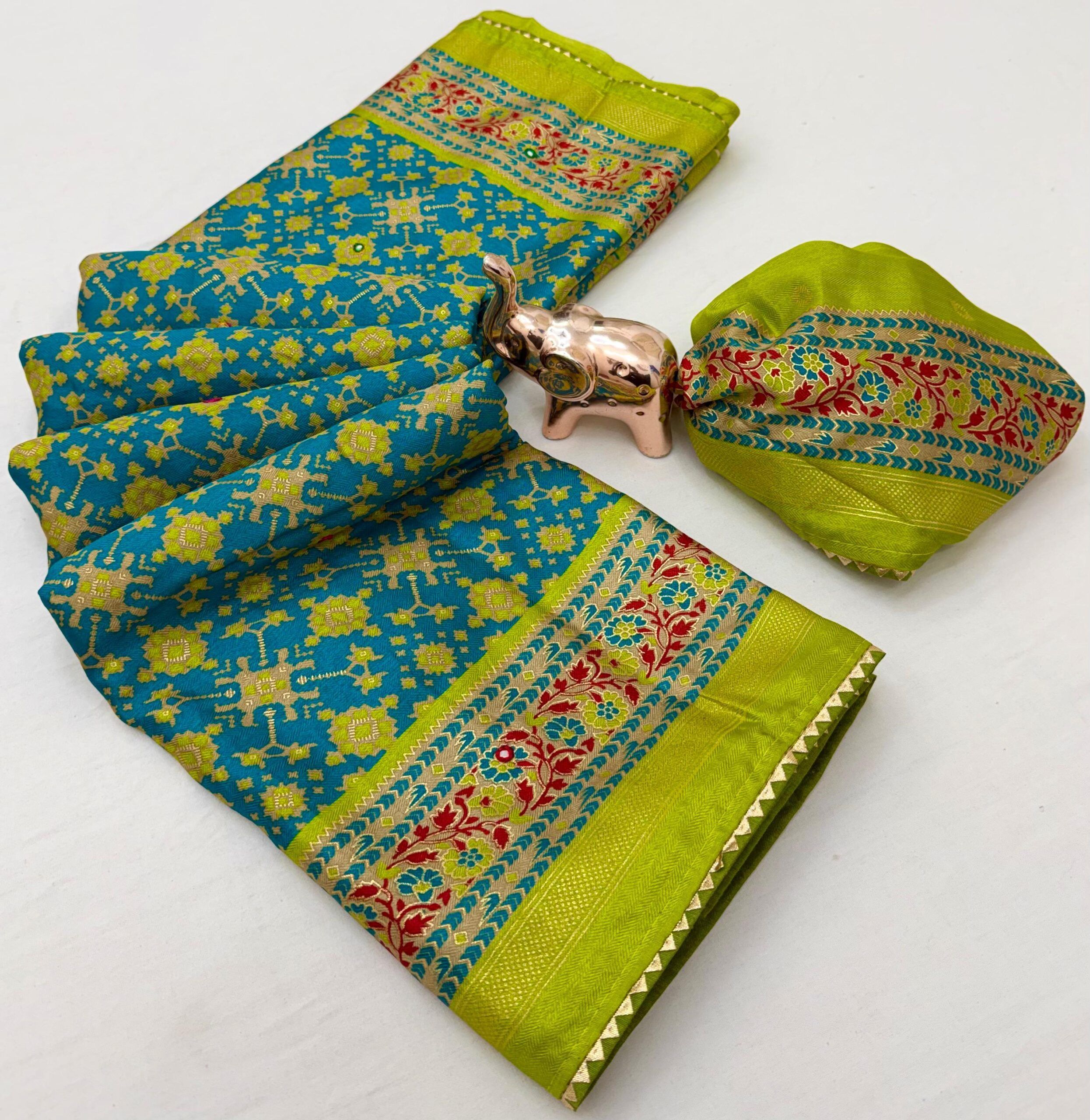 Soft Pashmina Silk Printed Saree With Patola Border (1)