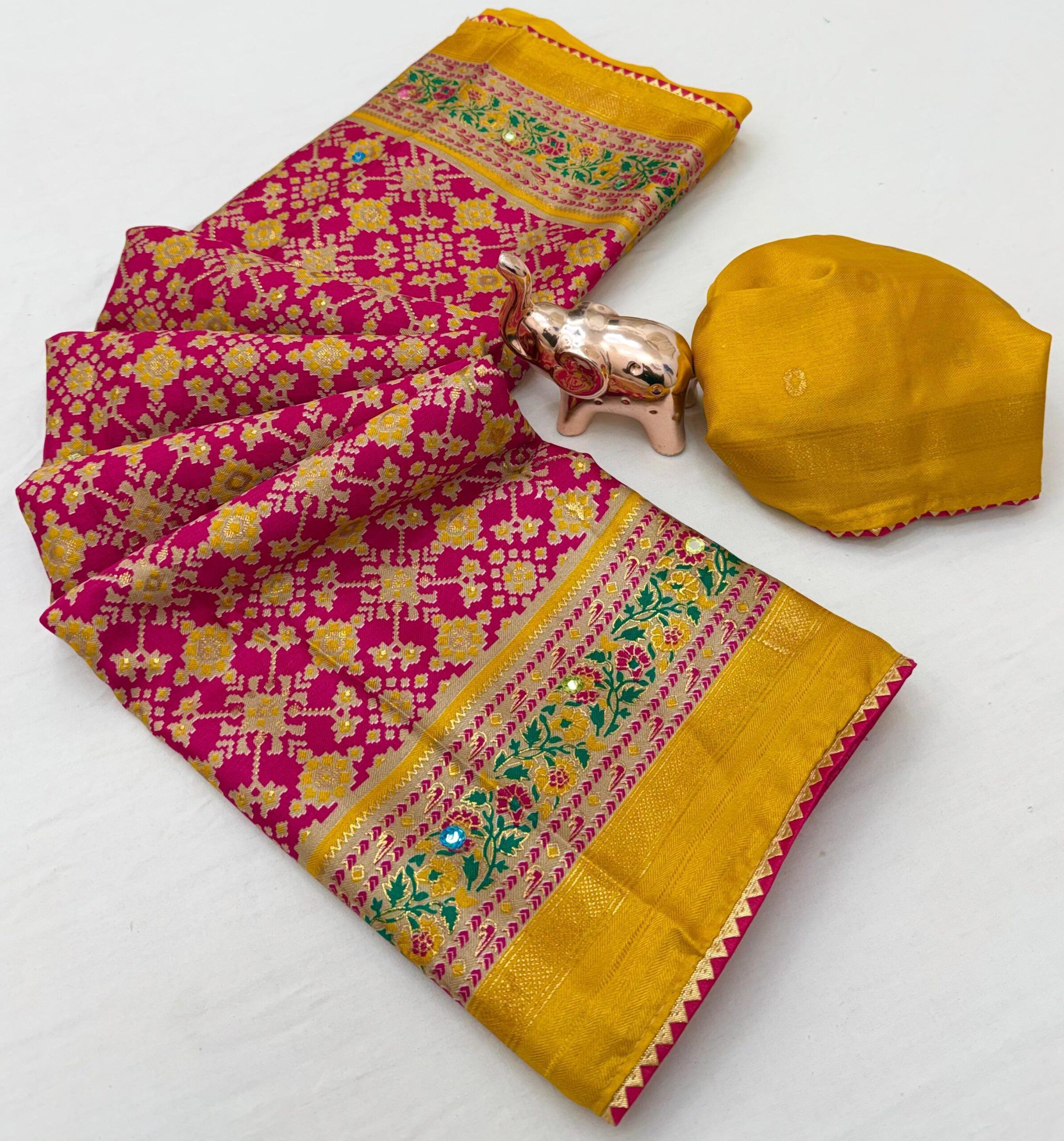 Soft Pashmina Silk Printed Saree With Patola Border (12)