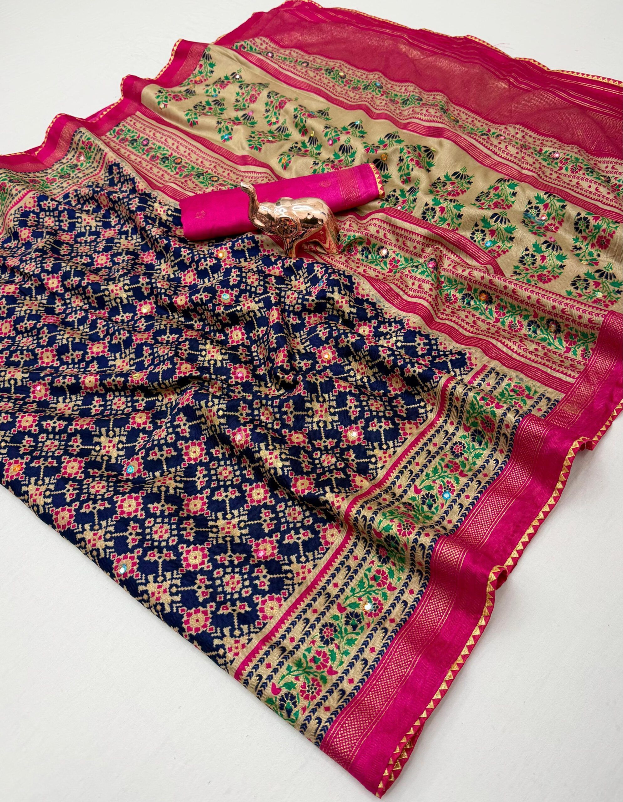 Soft Pashmina Silk Printed Saree With Patola Border (6)