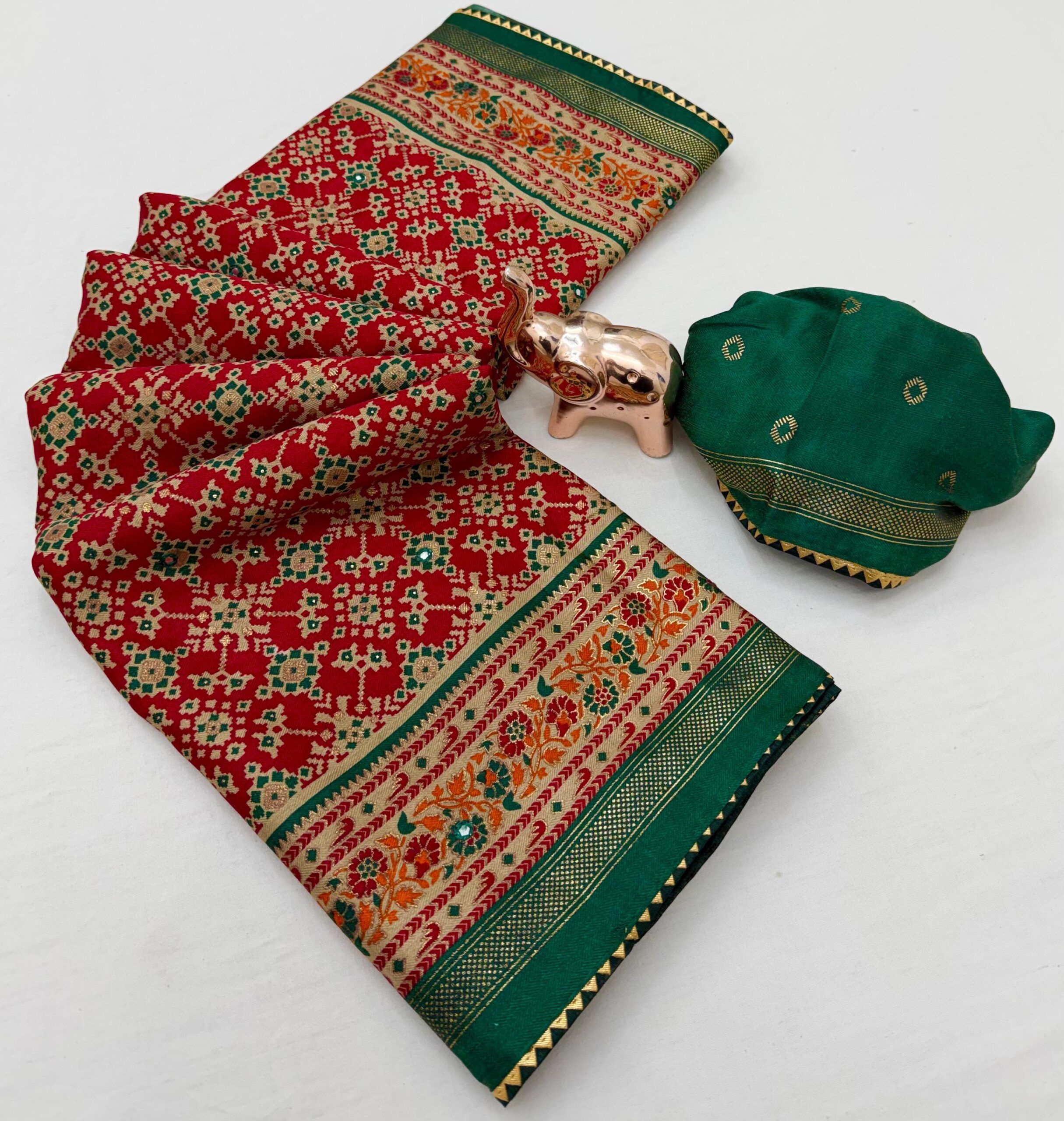 Soft Pashmina Silk Printed Saree With Patola Border (7)