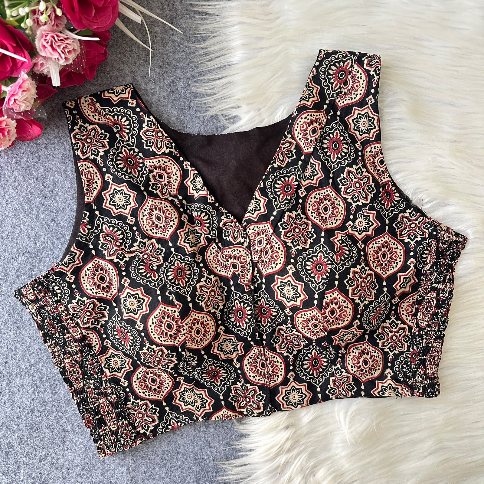 Pure Ajrakh HandBlock Cotton Readymade blouse Wholesale Price (6)