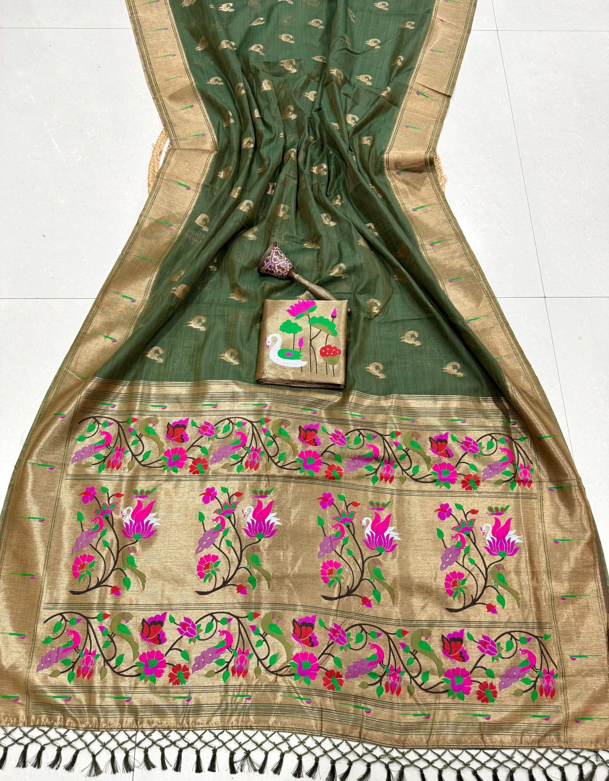 Soft Soft Moga Cotton Paithani Saree (18)